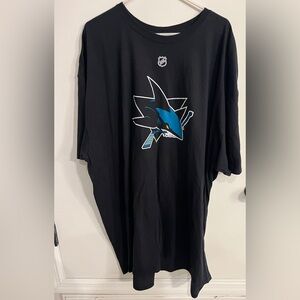 Men’s size 5XL Fanatics San Jose Sharks #88 Burns Tee Shirt. Please read below